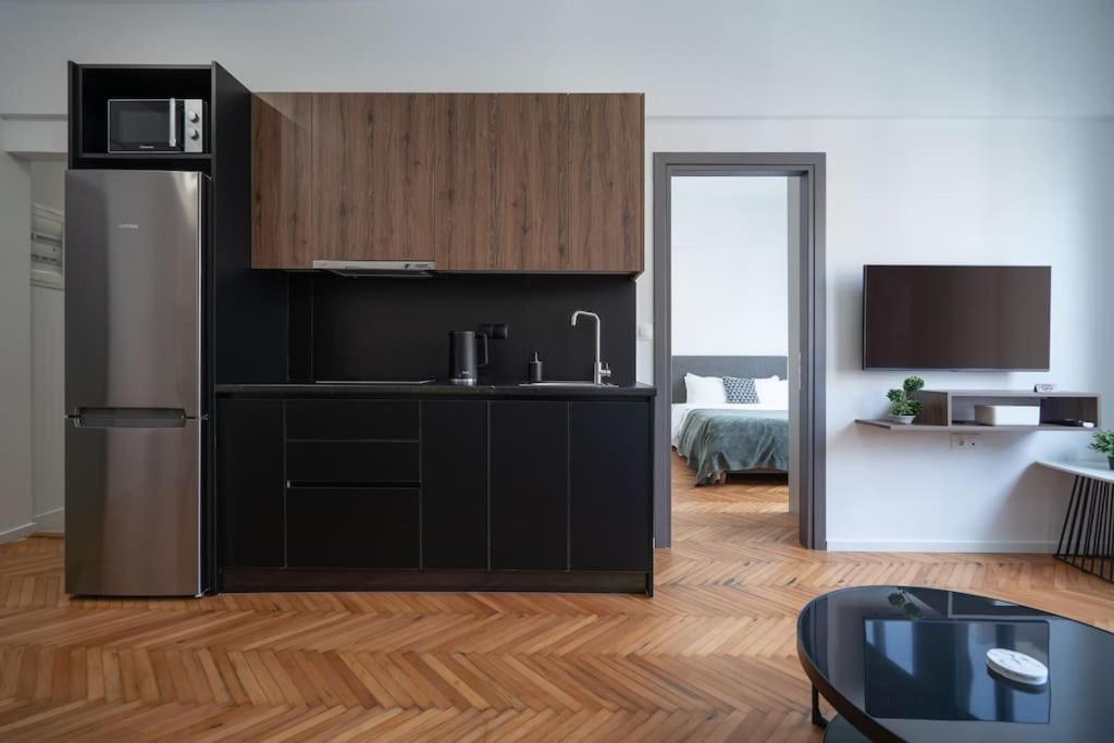 Athens Heart: Downtown Home Bagian luar foto